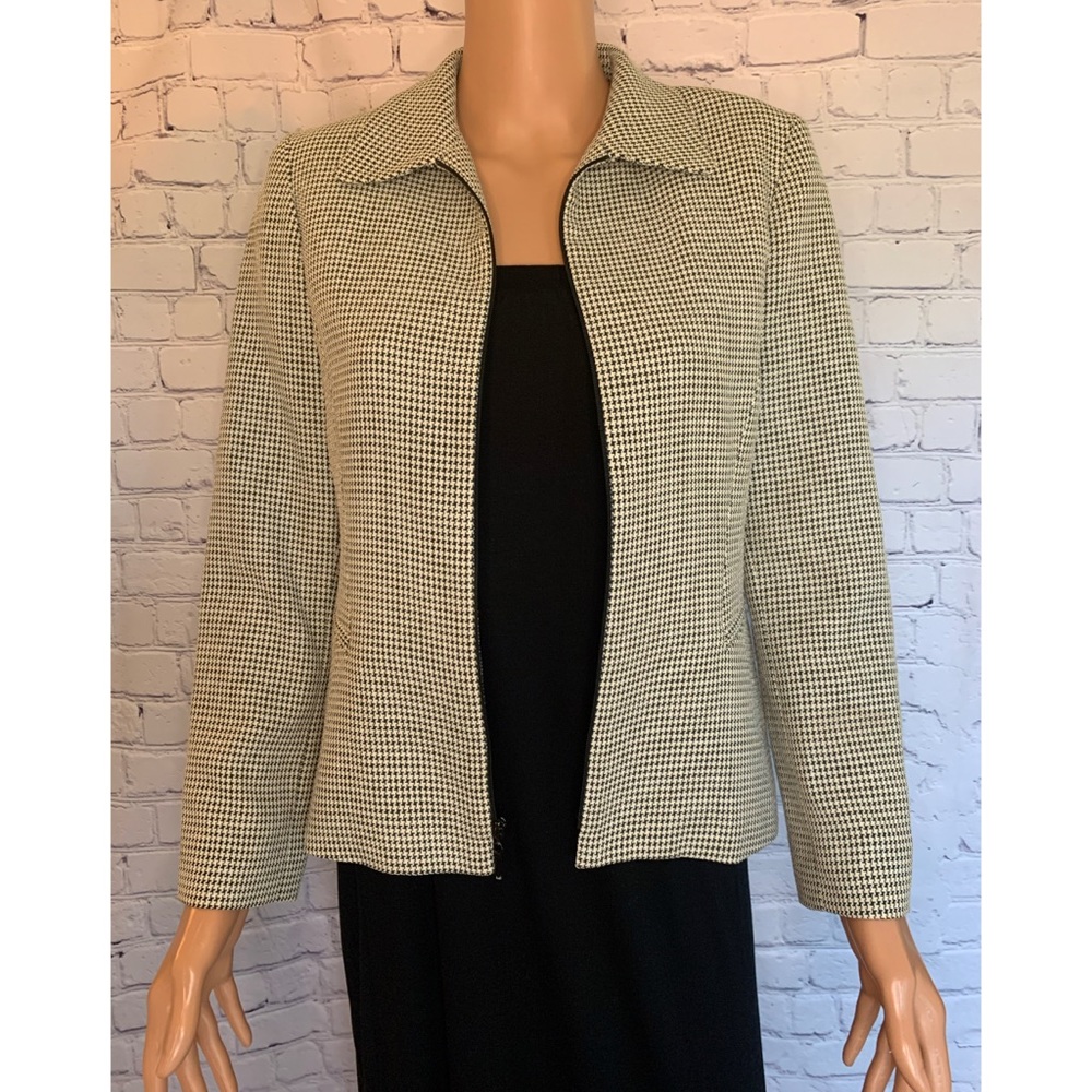 Garfield and Marks vintage Checkered Suit jacket size 4 petite 4P black